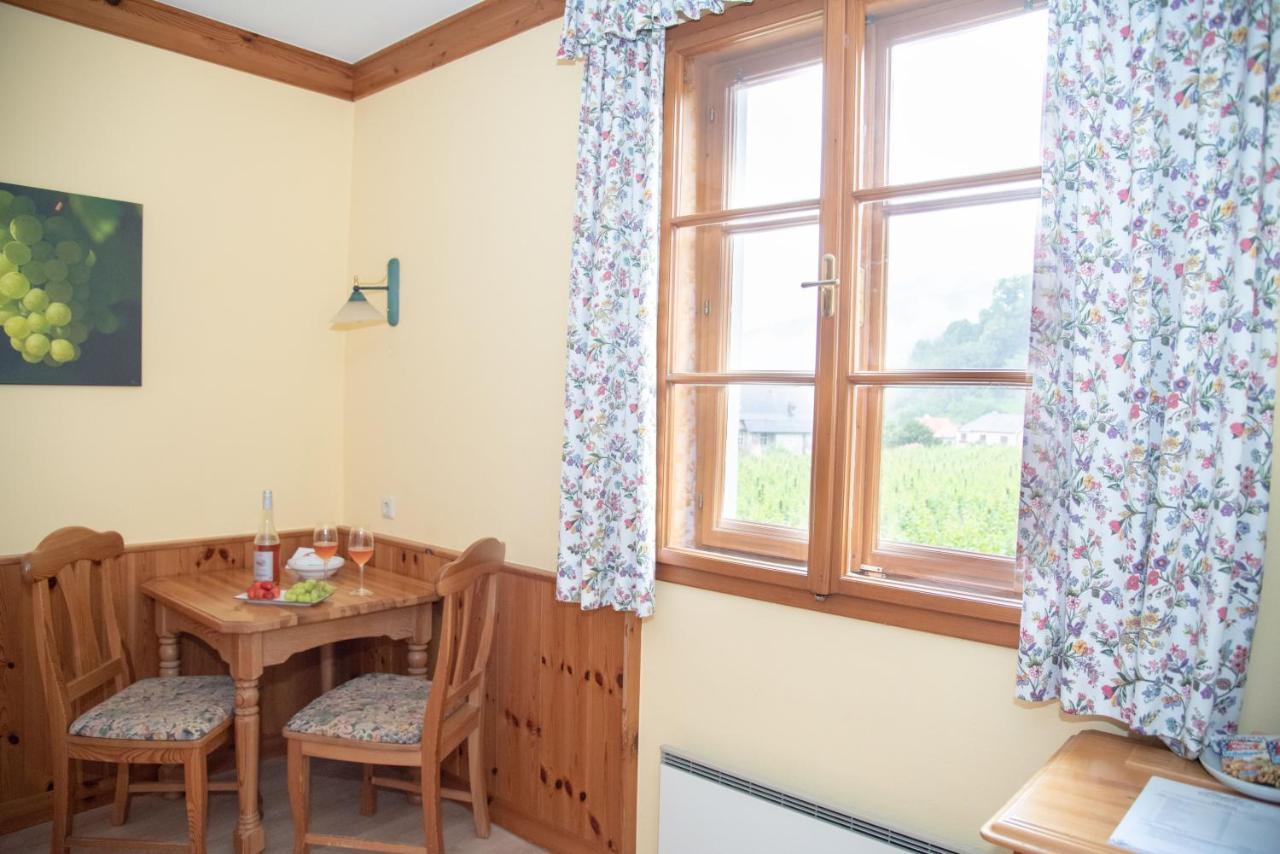 Hotel Garni Weinberghof & Weingut Lagler Spitz an der Donau Exterior foto
